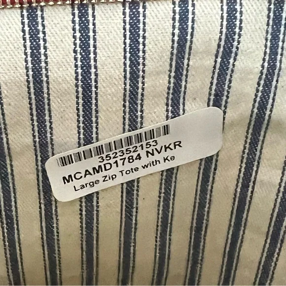 Dooney & Bourke Wayfarer Zip Tote